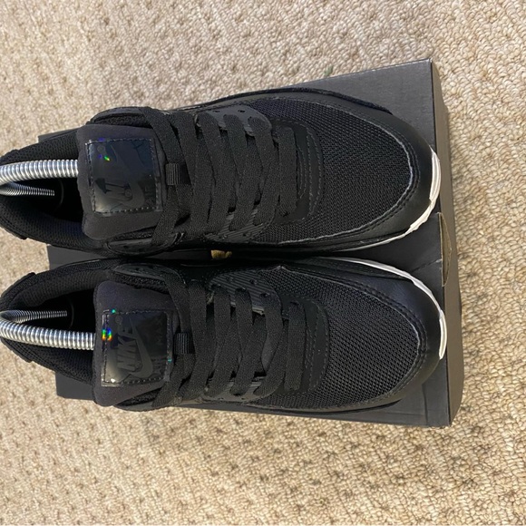 Nike Air Max 90 Twisted Black White Black - Picture 3 of 6